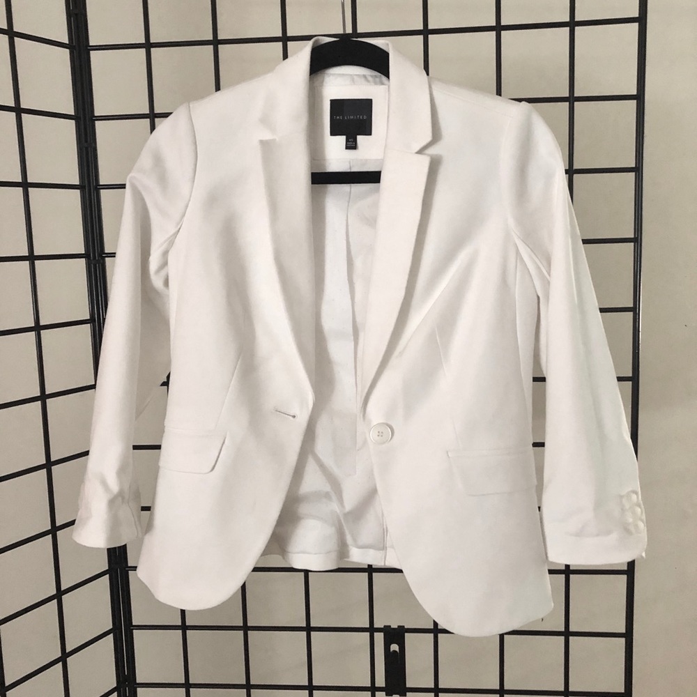 The Limited Signature White Blazer. EUC. XS.